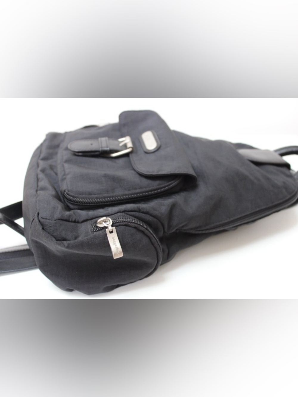 Baggallini backpack - Picture 3 of 11